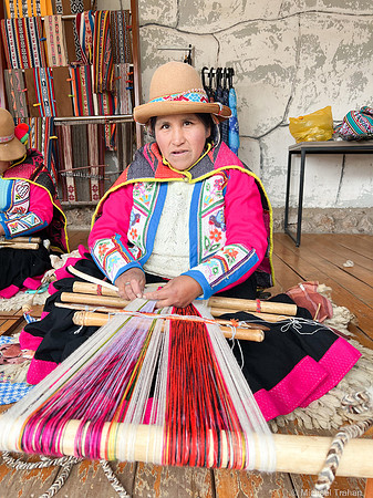 Weaving cloth