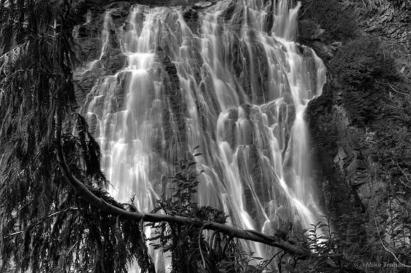 Narada Falls