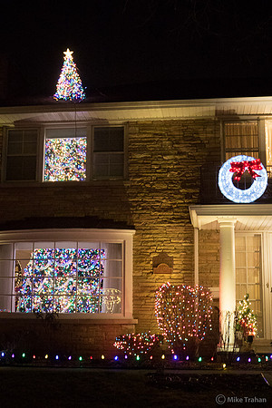Xmas Lights in Chicago neighborhoods
