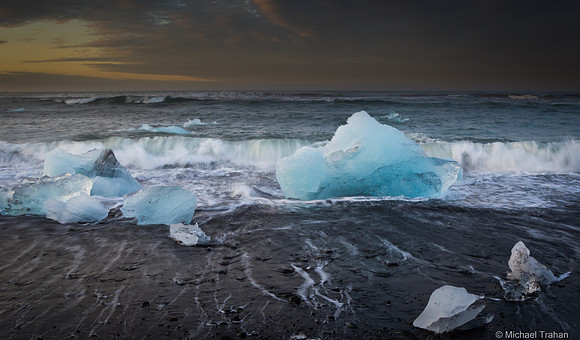 Jokulsarlon Icebergs Black Sand Beach