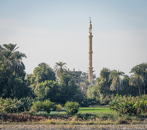 Sailing along the Nile